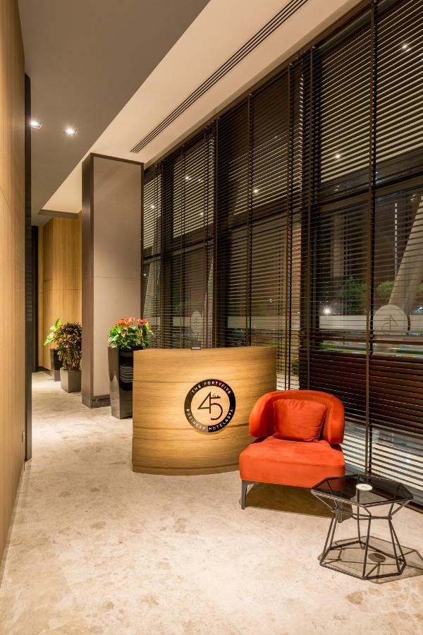 The Fortyfive Business Hotel & Spa Μανίσα Εξωτερικό φωτογραφία