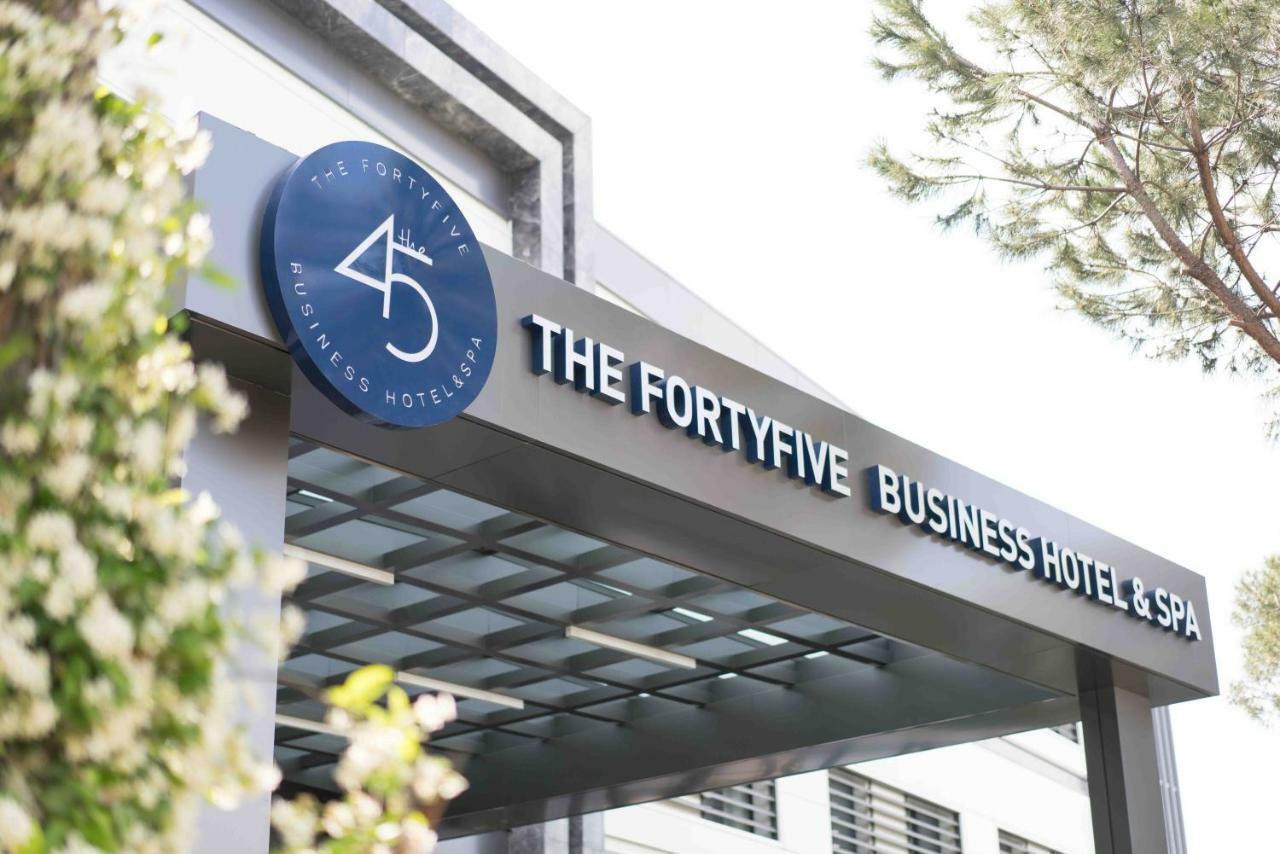 The Fortyfive Business Hotel & Spa Μανίσα Εξωτερικό φωτογραφία