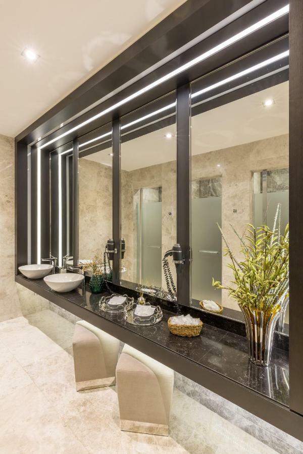 The Fortyfive Business Hotel & Spa Μανίσα Εξωτερικό φωτογραφία