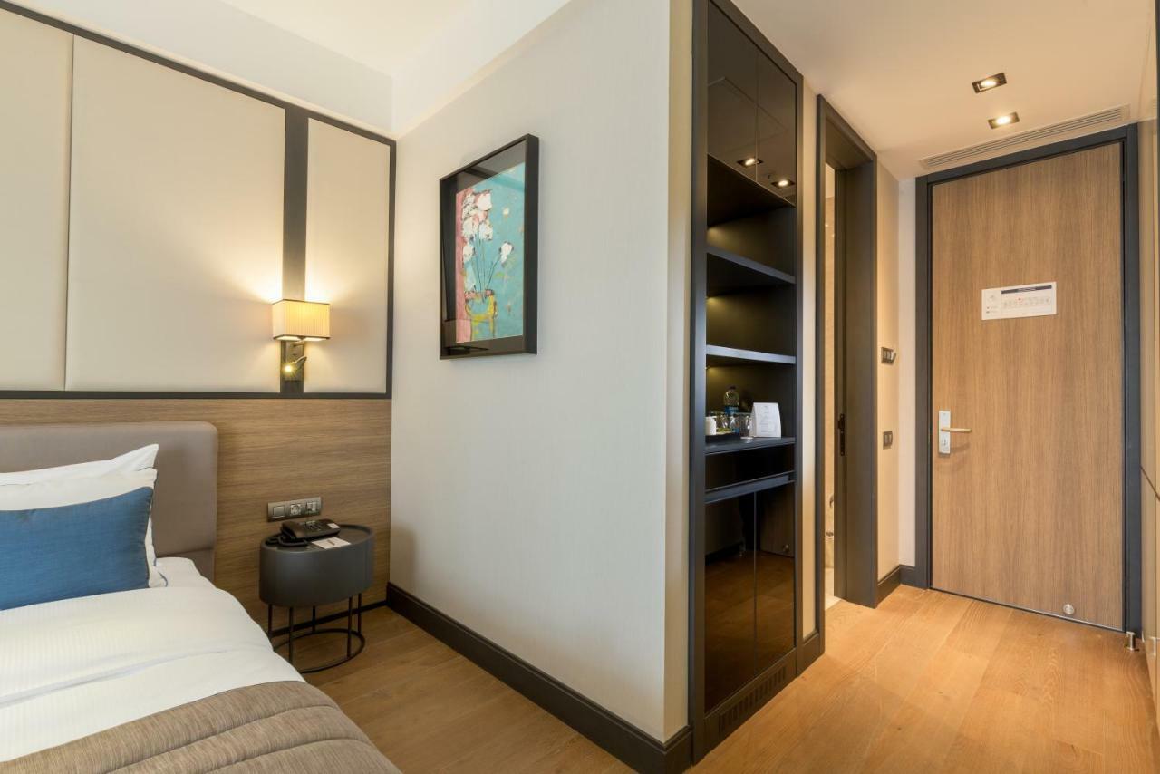 The Fortyfive Business Hotel & Spa Μανίσα Εξωτερικό φωτογραφία